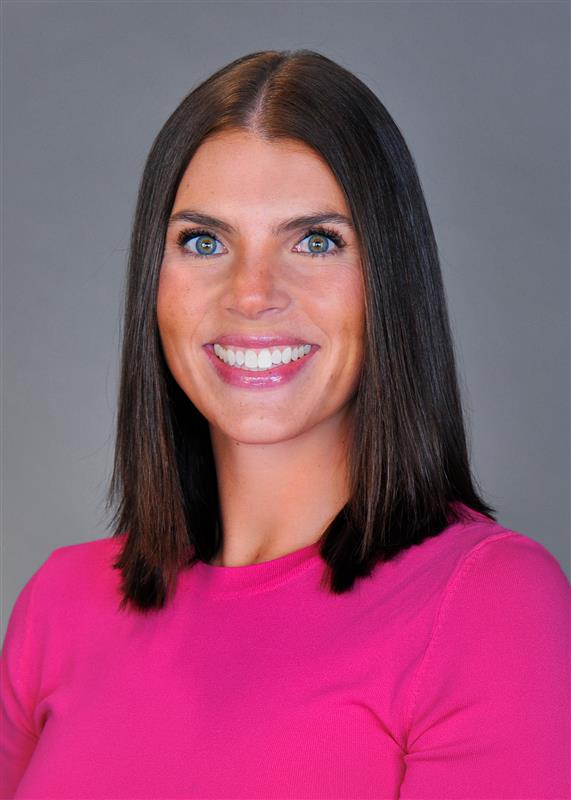 Lindsay  Davis Team Contact Image